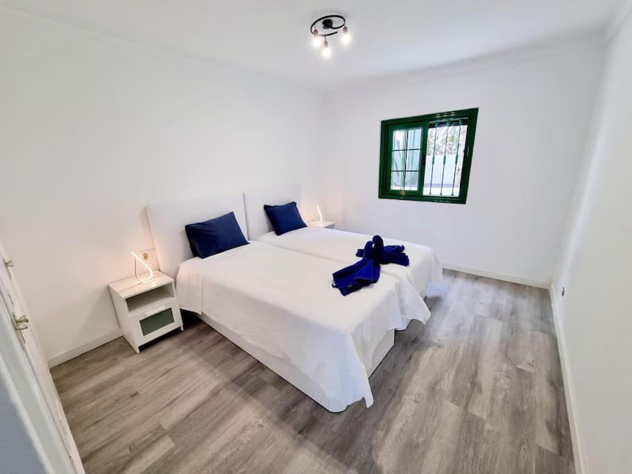 Playa Bastian First Line Of The Sea Apartment Costa Teguise Exterior foto