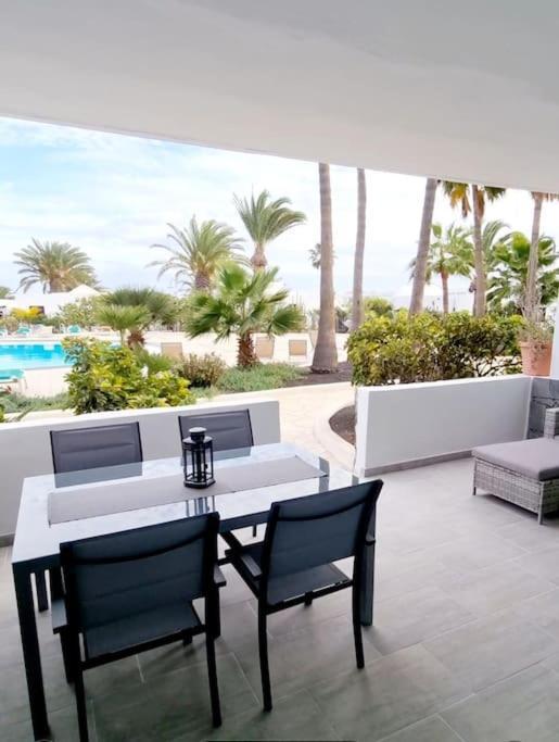 Playa Bastian First Line Of The Sea Apartment Costa Teguise Exterior foto